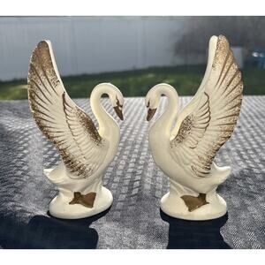 Pair Vintage Norcrest Swan figurines A-264 Gold Trinket Signed Open Wings